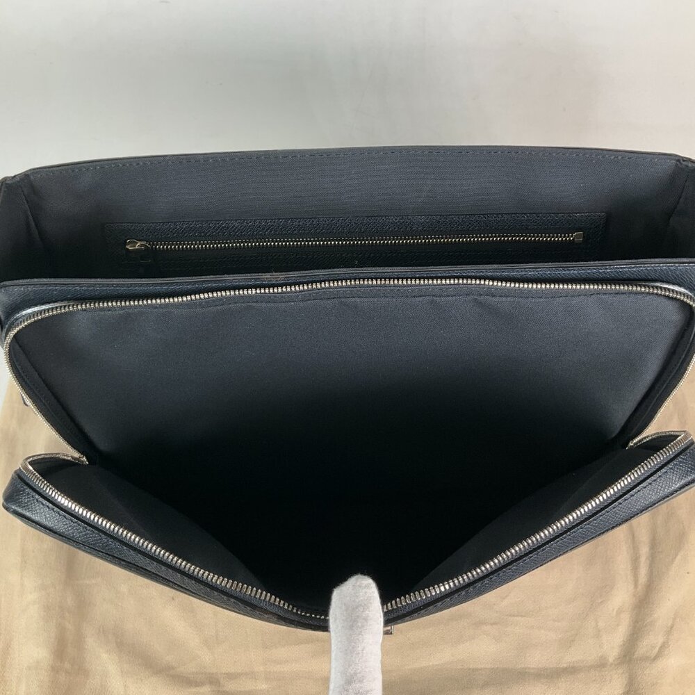 Louis Vuitton Taiga Leather Vassili GM Briefcase Shoulder Business Bag Dark Blue - Picture 11 of 16